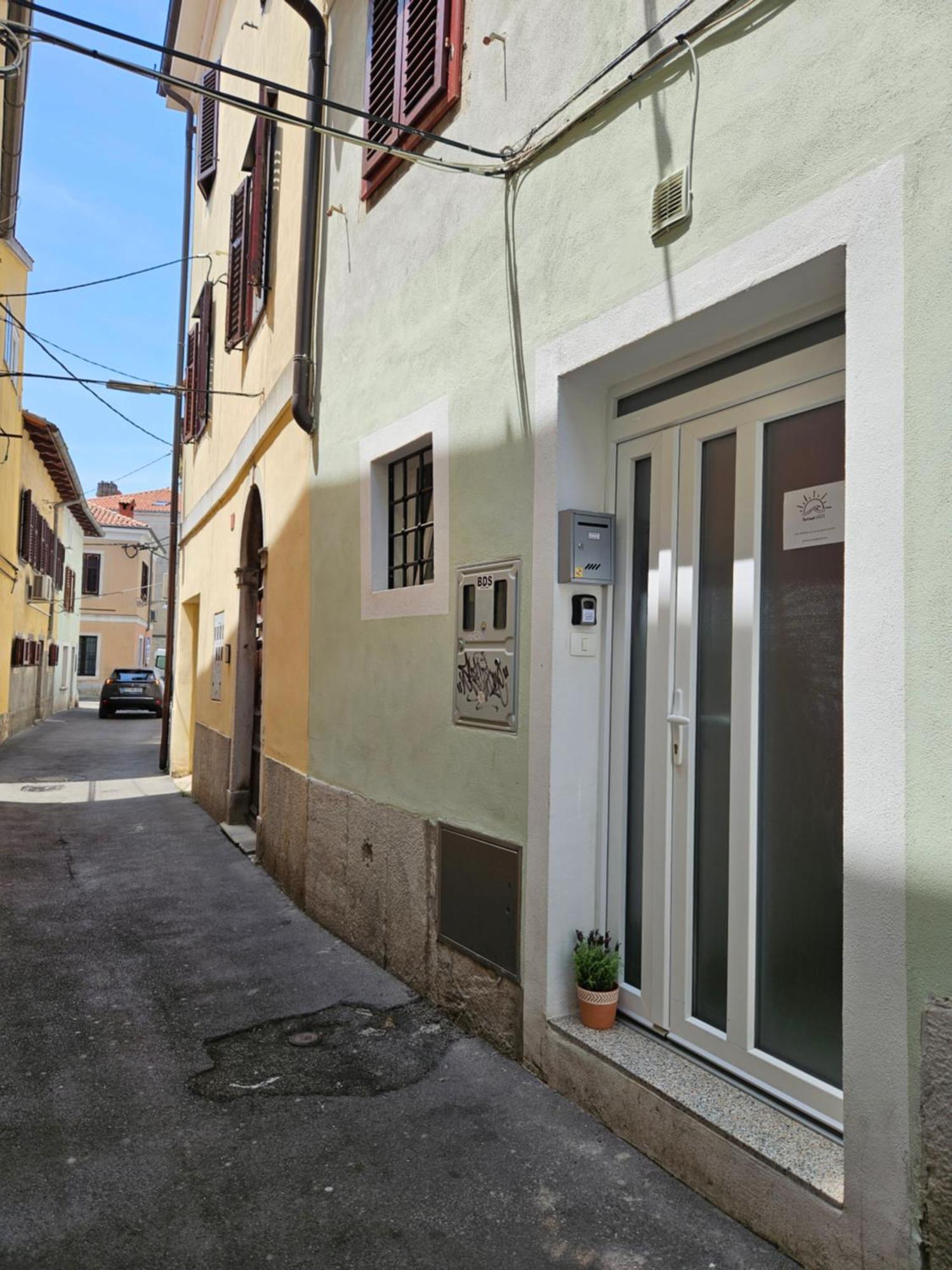 Apartment Gaja, كوبر المظهر الخارجي الصورة